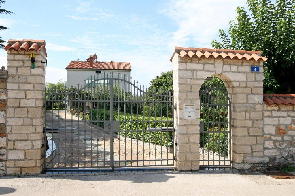 Apartments Bella Vista Umag Eksteriør bilde